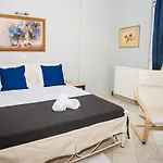 Xenia Ionis Luxury 3*