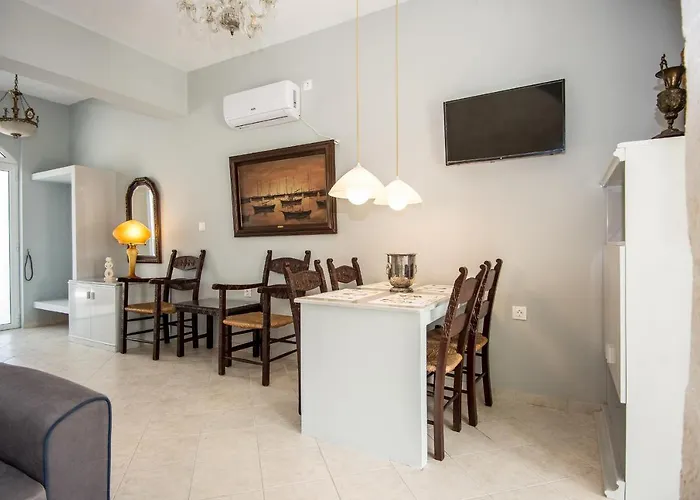 Xenia Ionis Luxury