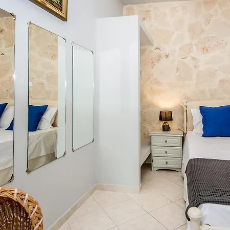 Hotel apartamentowy Xenia Ionis Luxury