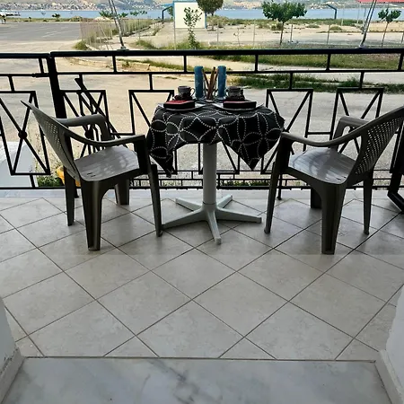 Xenia Ionis Luxury ליקסורי
