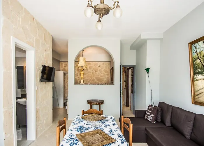 Aparthotel Xenia Ionis Luxury