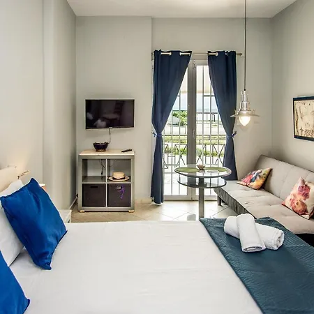 Xenia Ionis Luxury 3*