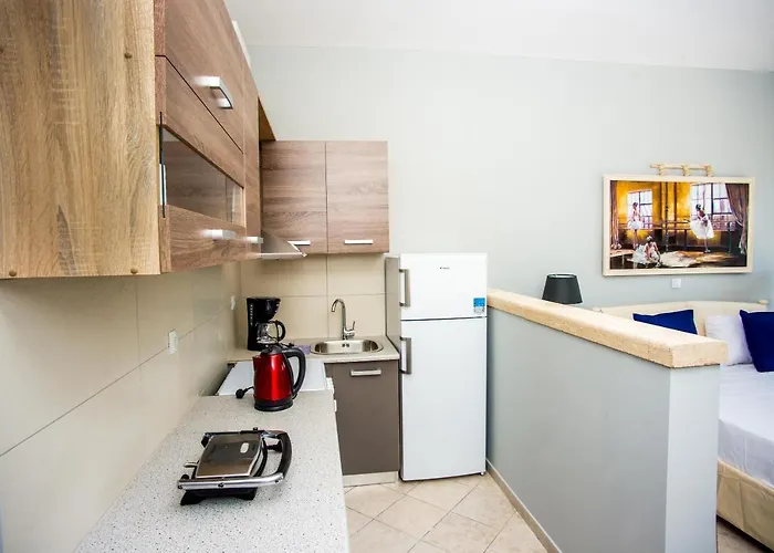 Aparthotel Xenia Ionis Luxury