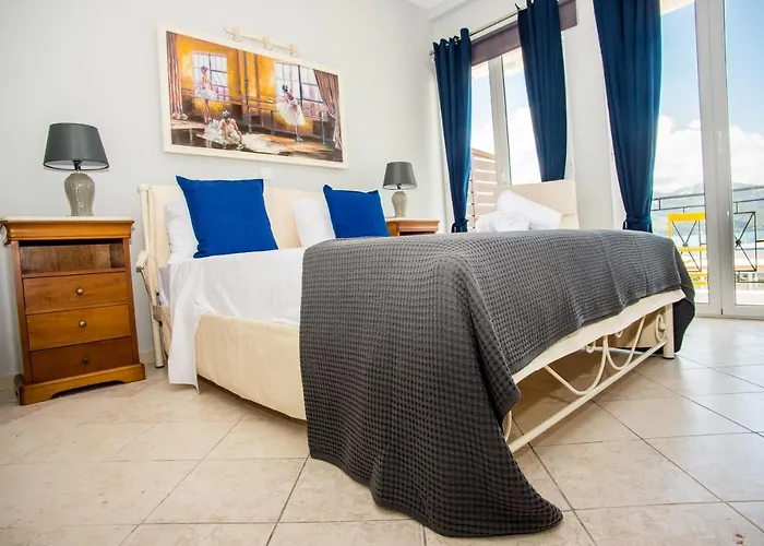 Aparthotel Xenia Ionis Luxury