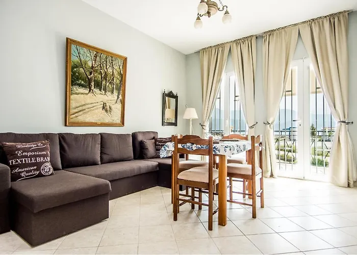 Aparthotel Xenia Ionis Luxury 3*