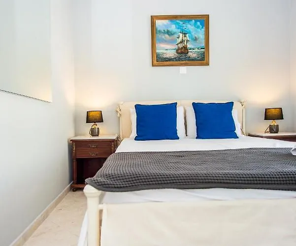 Xenia Ionis Luxury Aparthotel